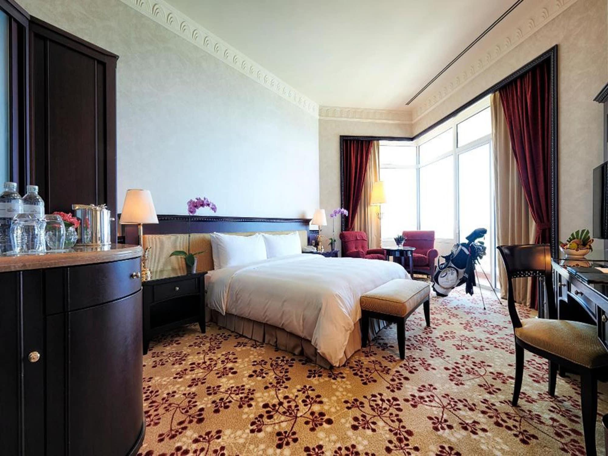 Empire Hotel And Country Club Brunei Bandar Seri Begawan Exteriör bild
