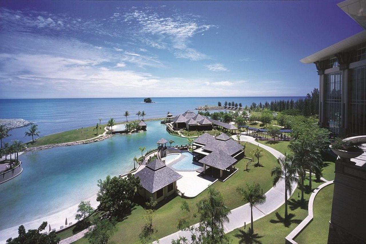 Empire Hotel And Country Club Brunei Bandar Seri Begawan Exteriör bild